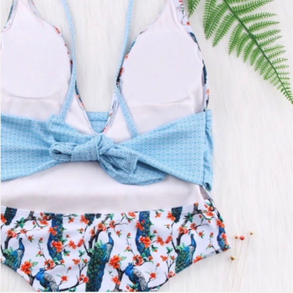 Floral peacock print sexy one piece swimsuit - Picture 4 of 8